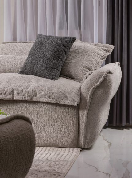 أنتريه فلورا Flora living room